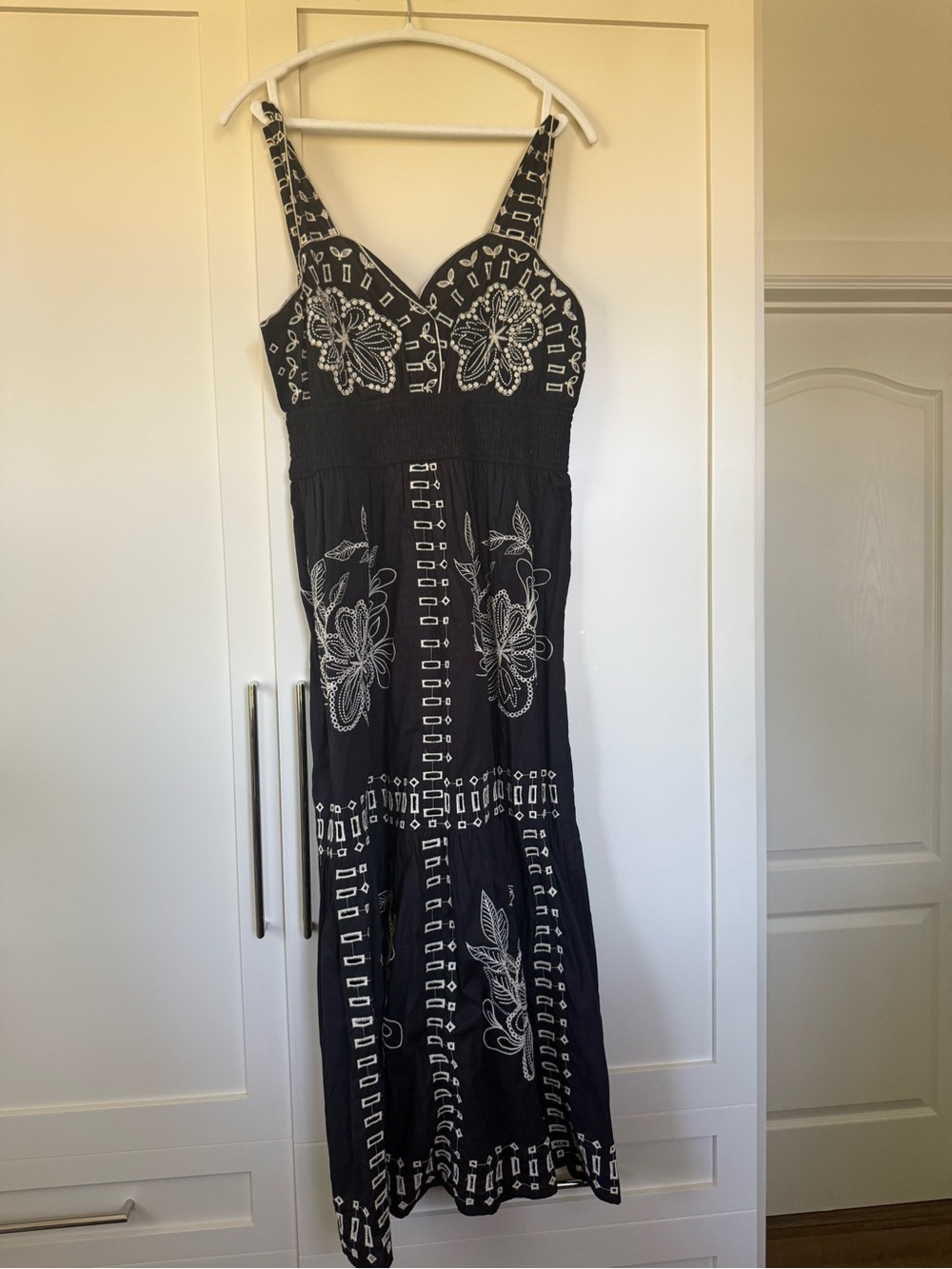 RAILS Fawn Dress
Black Tan Emb Size 10 NWOT - Picture 2 of 4